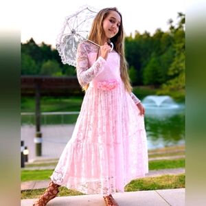 Pink Lace Special Occasion Dress. Flower Girl Dress. Communion Dress. 12 y.o